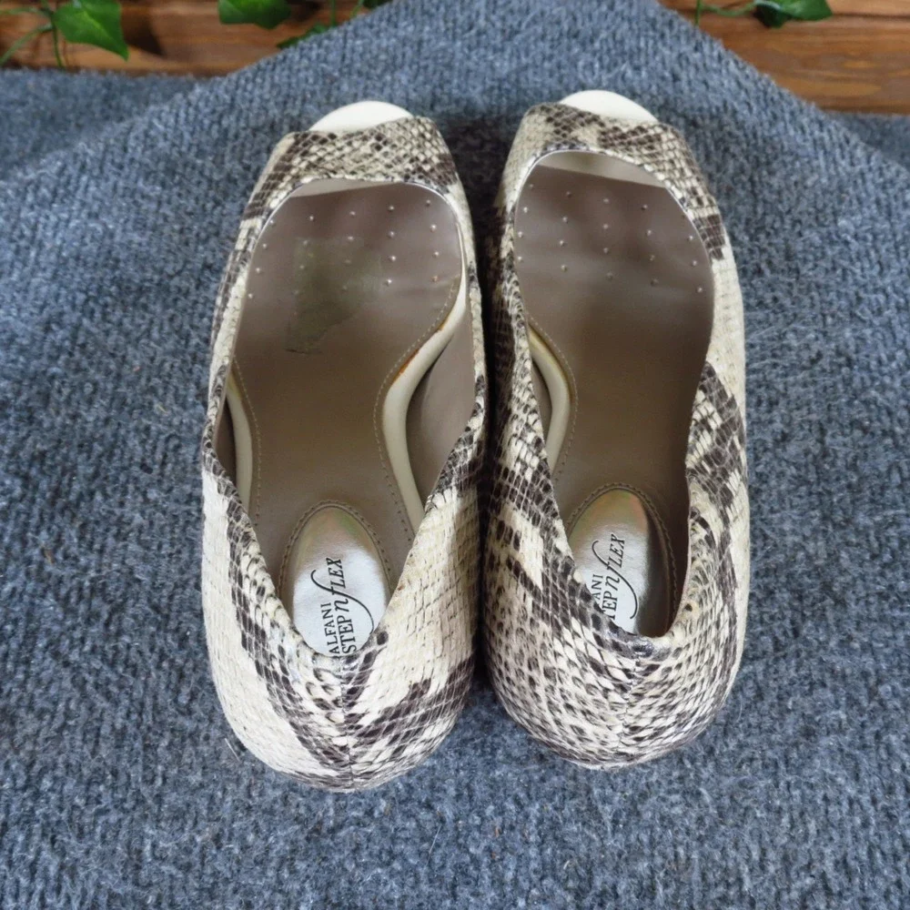 Alfani Cammi Womens Peep Toe Wedge Size 8M Work Snakeskin Print Faux Leather